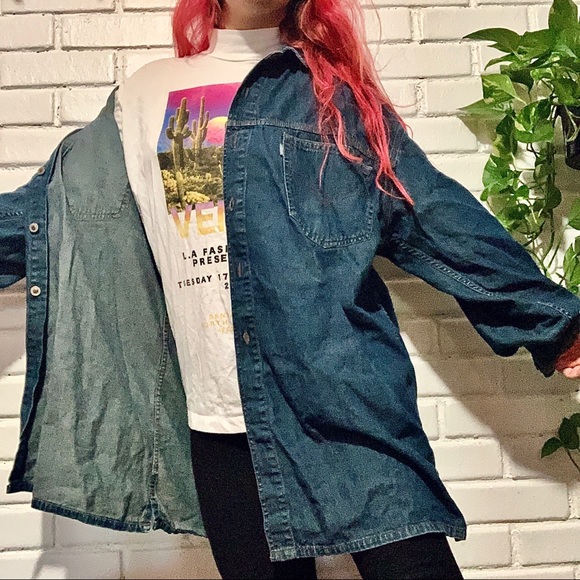 Levi's Tops - Vintage Silver Tab Levi’s Denim Shirt